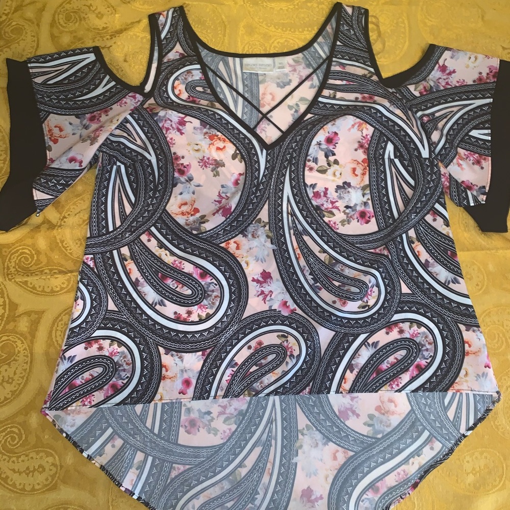 Floral Shirt 🌸🌺💐